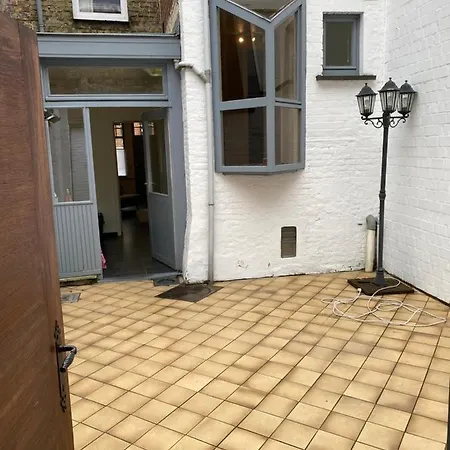 Large 3 Bedroom House With Terrace In The Center Of Bruges Holiday home